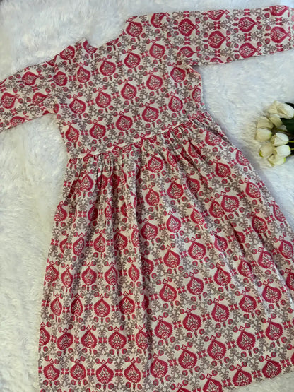 Printed Naira Kurta Set with Dupatta