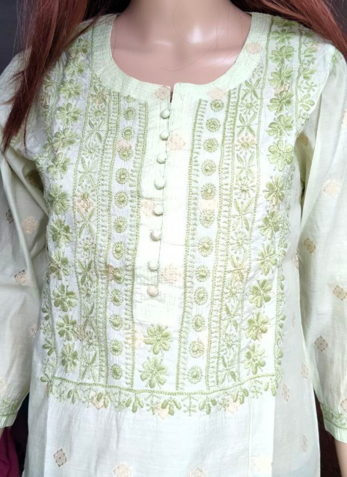 Strairgt Chikankari Kurta